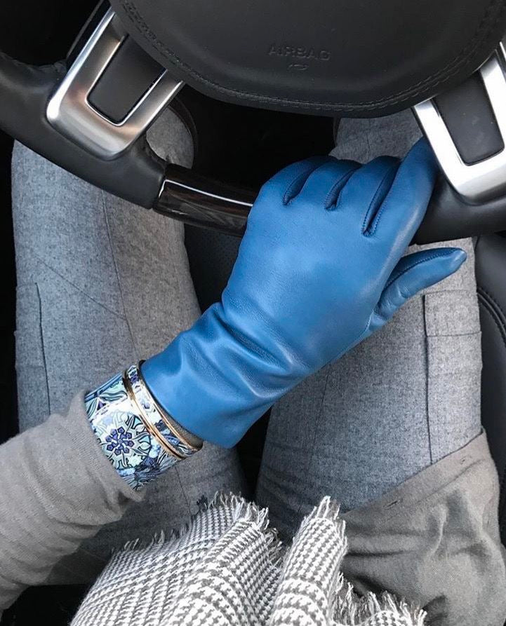 Gloves blue leather women